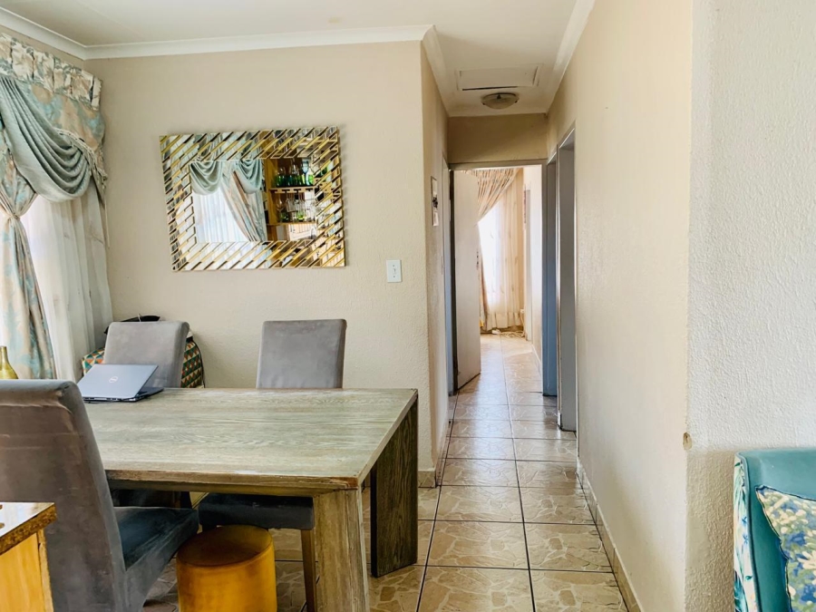4 Bedroom Property for Sale in Ratanda Gauteng