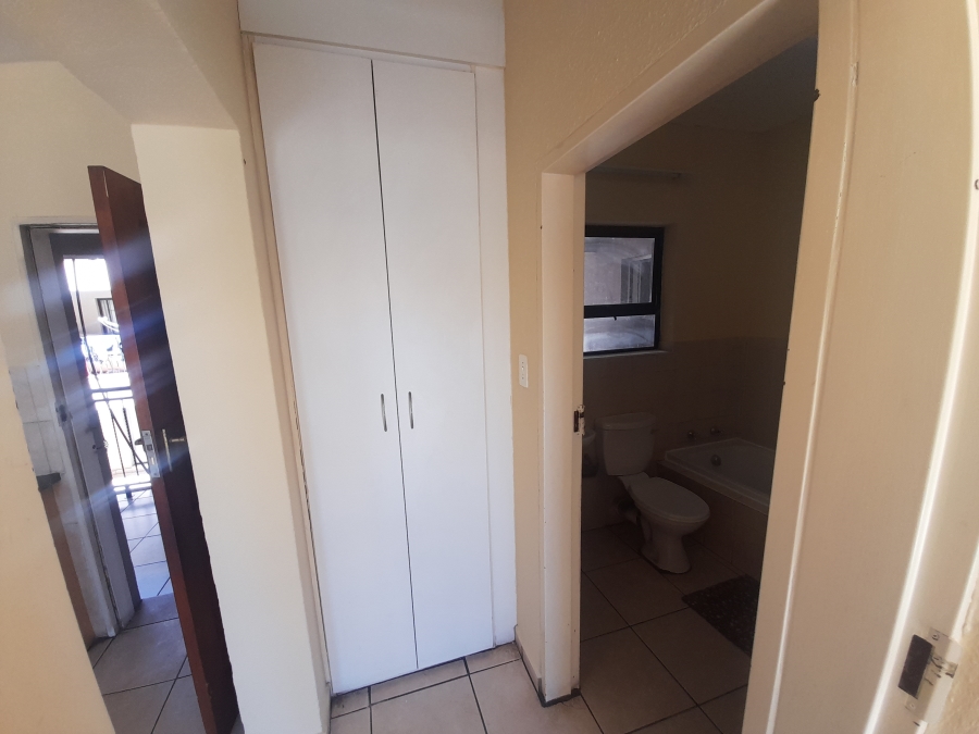 To Let 1 Bedroom Property for Rent in Vanderbijlpark SE 10 Gauteng