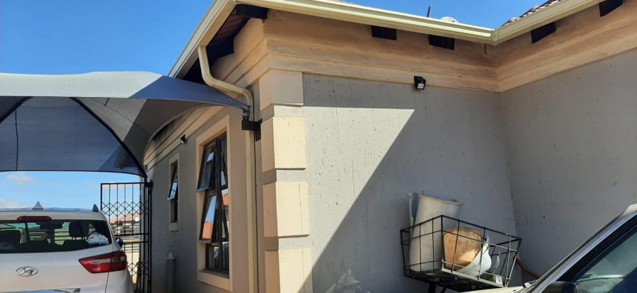 3 Bedroom Property for Sale in Vanderbijlpark CE 4 Gauteng