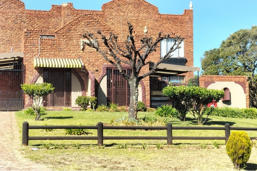 2 Bedroom Property for Sale in Horison Park Gauteng