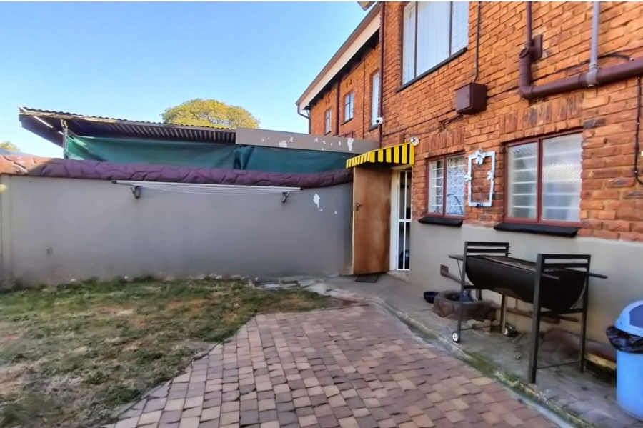 2 Bedroom Property for Sale in Horison Park Gauteng
