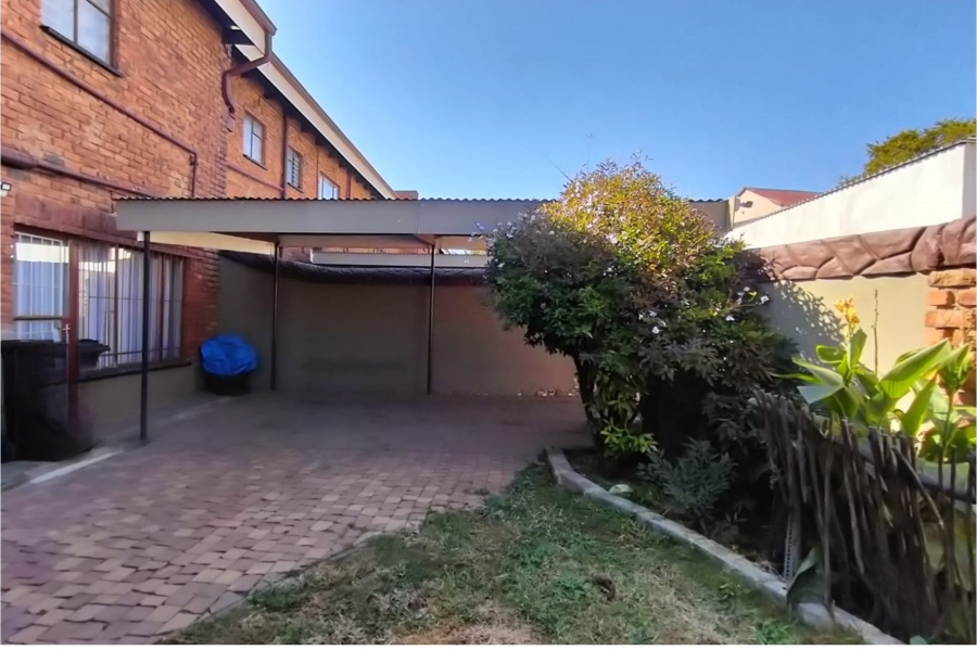 2 Bedroom Property for Sale in Horison Park Gauteng