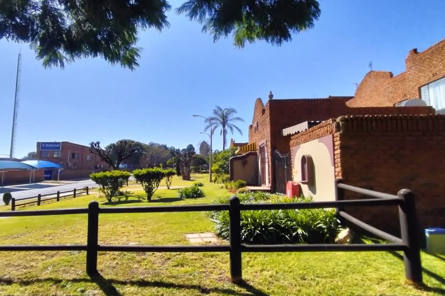 2 Bedroom Property for Sale in Horison Park Gauteng