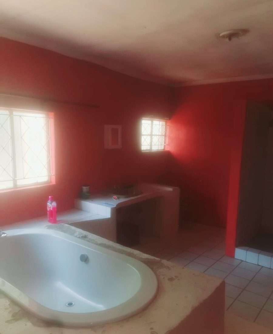 4 Bedroom Property for Sale in Pyramid Gauteng