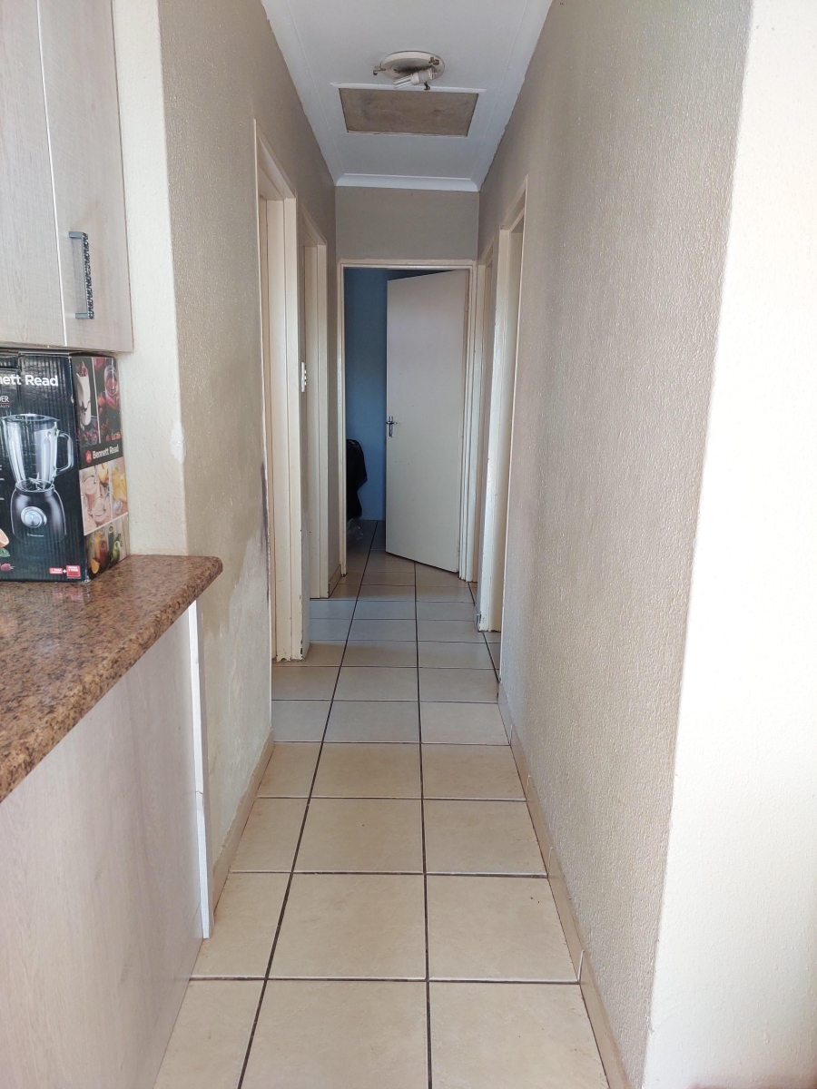 3 Bedroom Property for Sale in Soshanguve East Ext 6 Gauteng