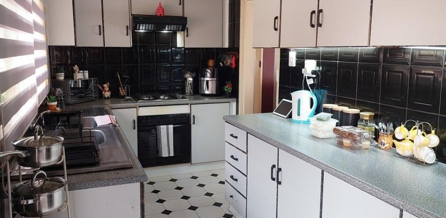 9 Bedroom Property for Sale in Tulisa Park Gauteng