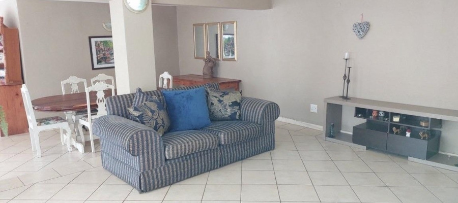 9 Bedroom Property for Sale in Tulisa Park Gauteng