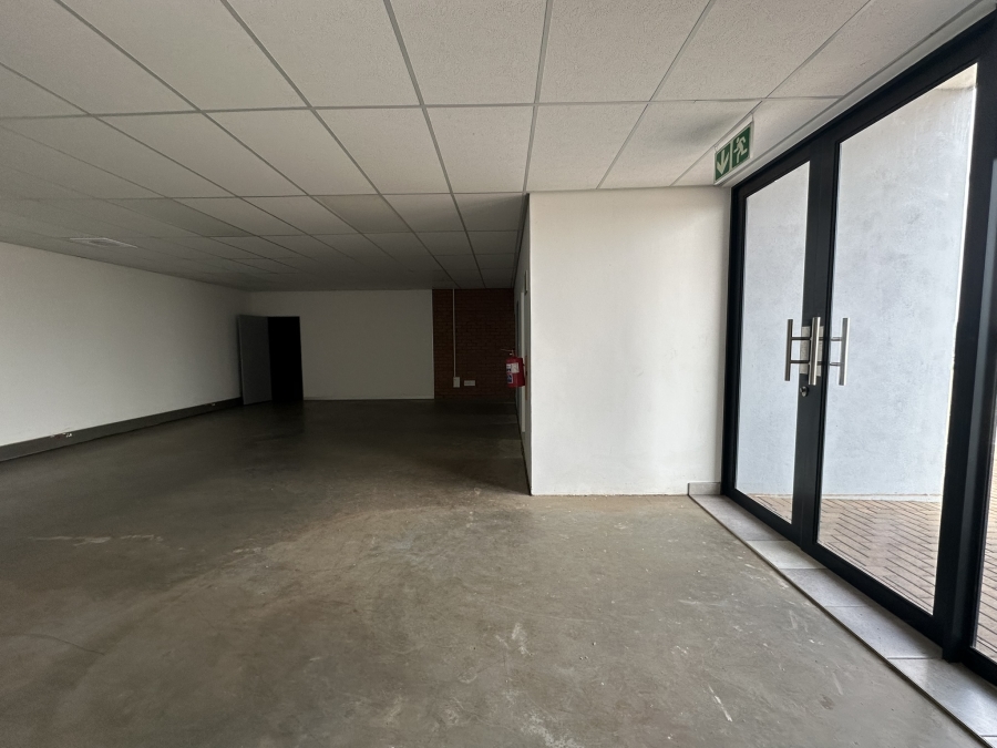 To Let commercial Property for Rent in Glen Marais Gauteng