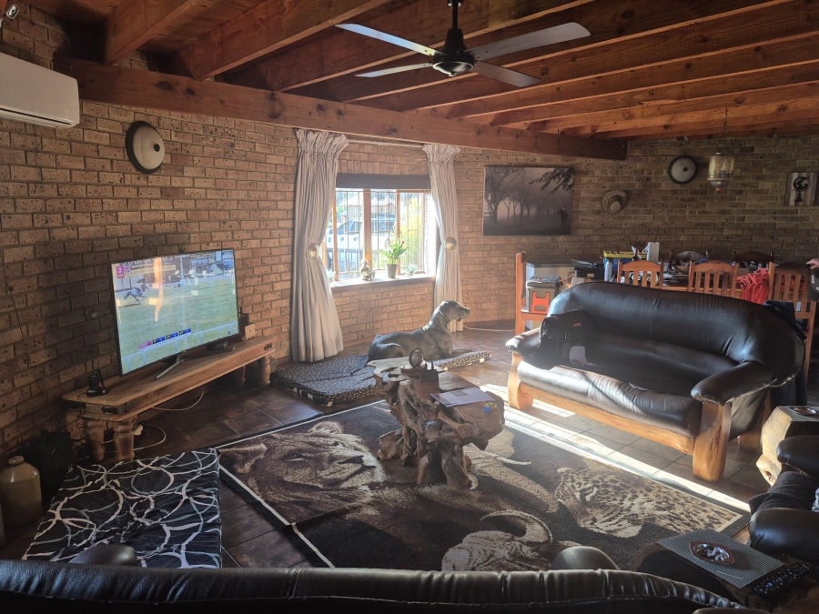8 Bedroom Property for Sale in Cullinan Rural Gauteng