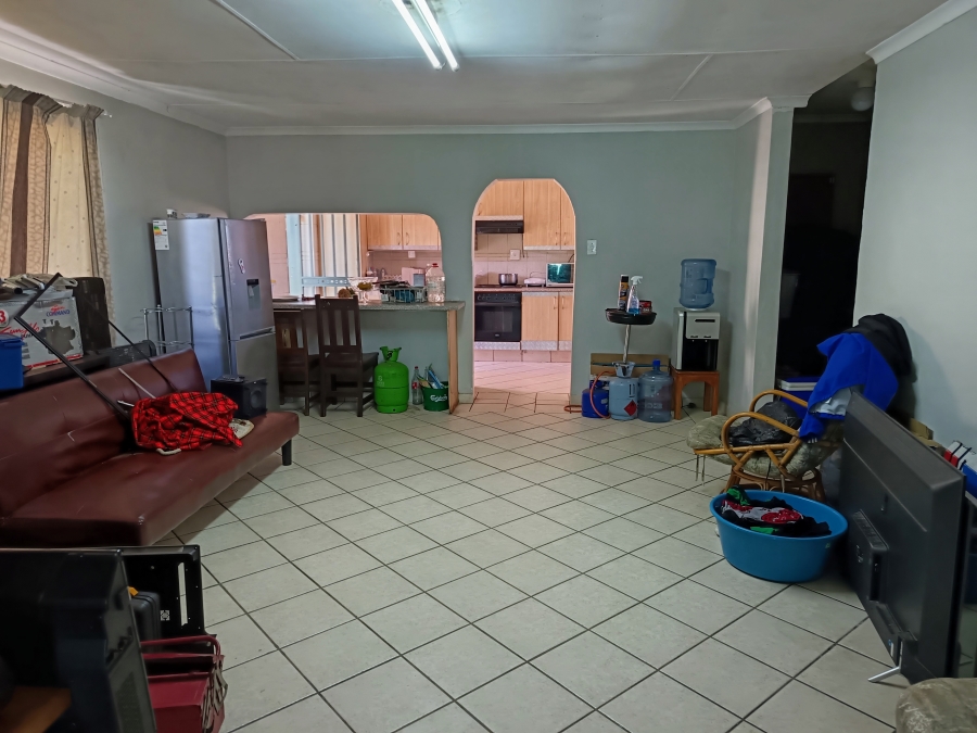 3 Bedroom Property for Sale in Morehill Gauteng