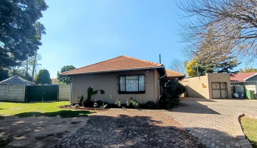 3 Bedroom Property for Sale in Morehill Gauteng