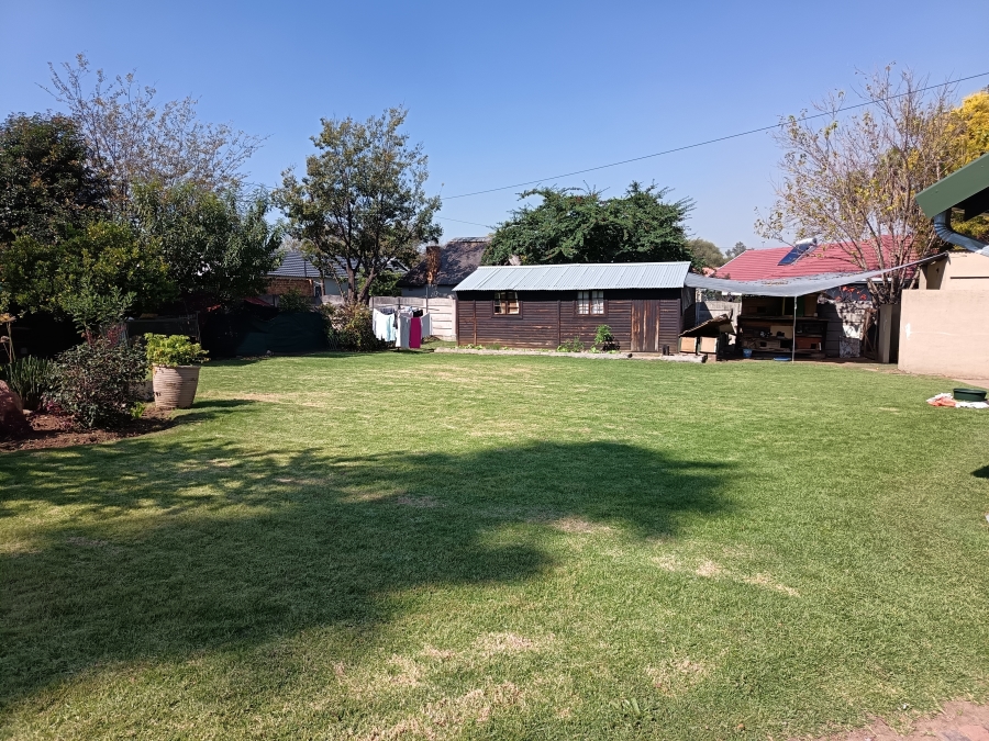 3 Bedroom Property for Sale in Morehill Gauteng
