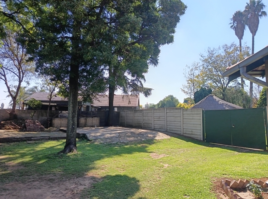 3 Bedroom Property for Sale in Morehill Gauteng