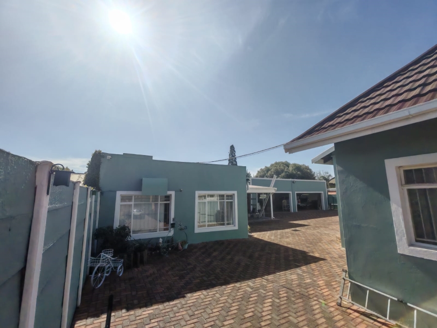 3 Bedroom Property for Sale in Northmead Gauteng