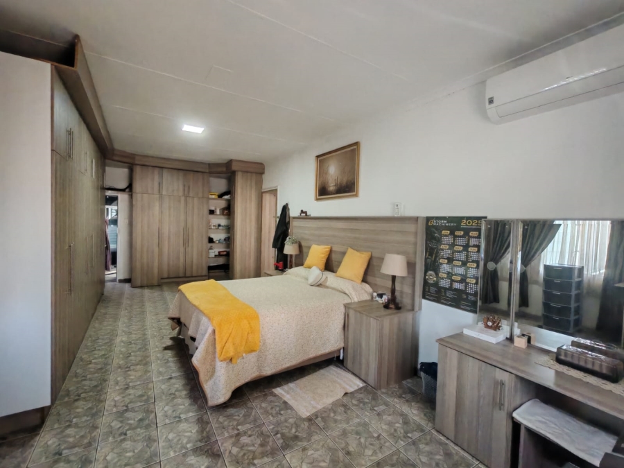 3 Bedroom Property for Sale in Northmead Gauteng
