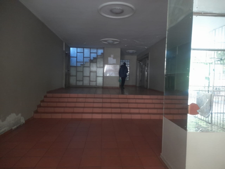 2 Bedroom Property for Sale in Hillbrow Gauteng