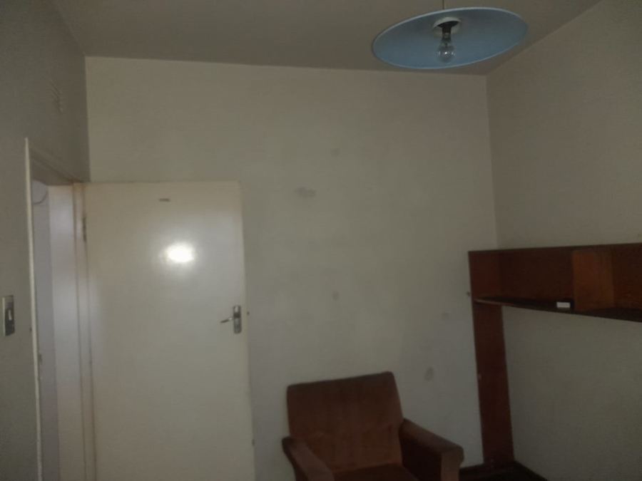 2 Bedroom Property for Sale in Hillbrow Gauteng