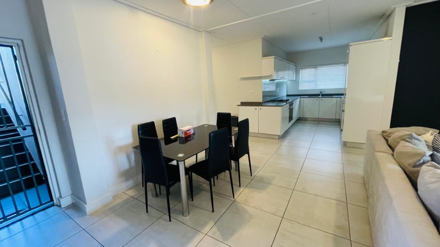 To Let 3 Bedroom Property for Rent in Waterfall Gauteng