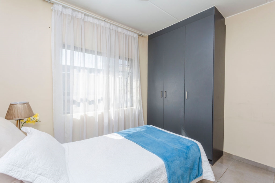 2 Bedroom Property for Sale in Waterfall Ridge Gauteng
