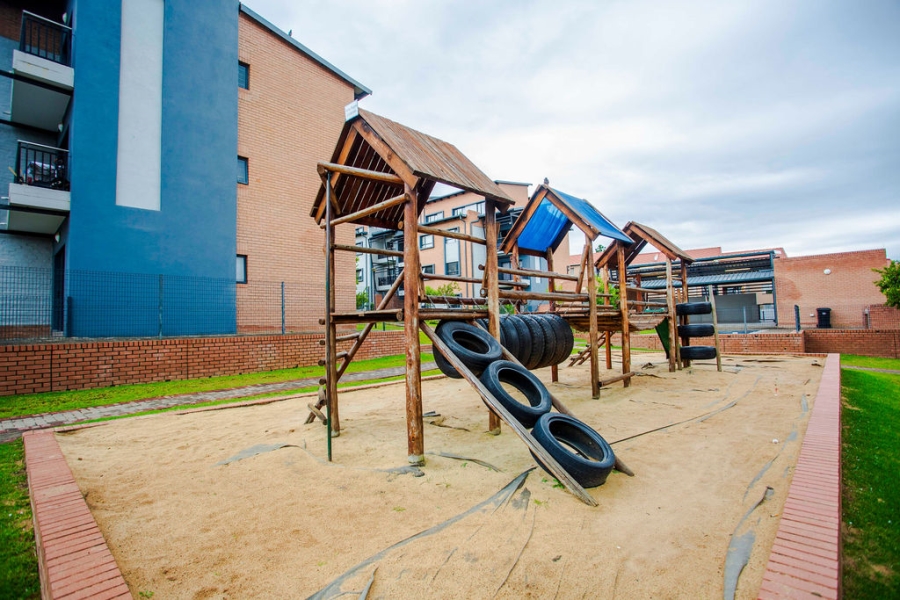 2 Bedroom Property for Sale in Waterfall Ridge Gauteng