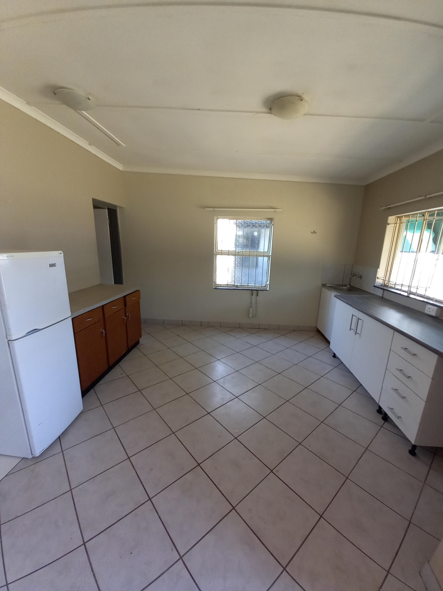 To Let 1 Bedroom Property for Rent in Moregloed Gauteng