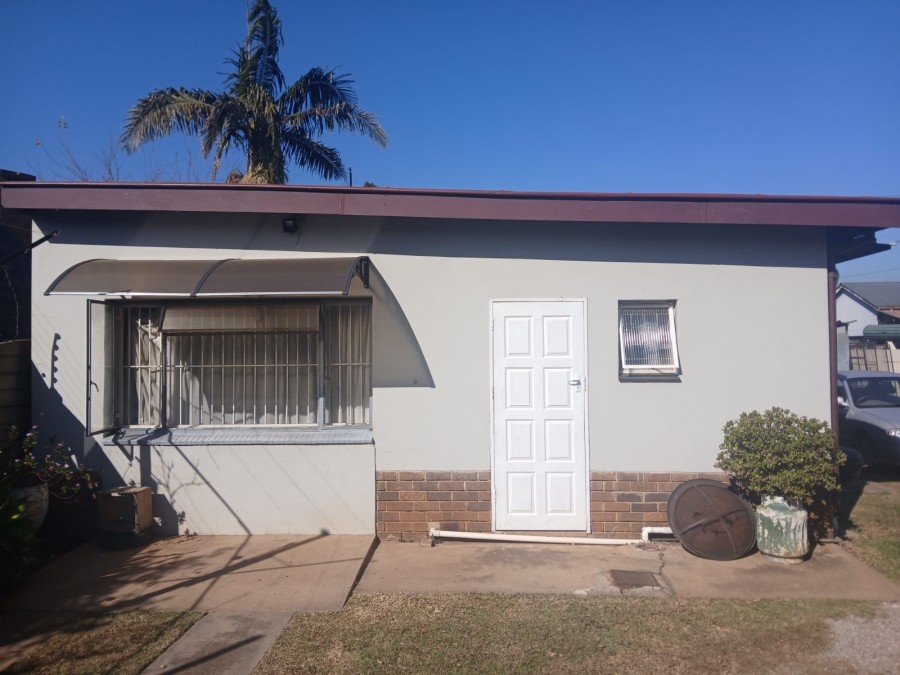 To Let 1 Bedroom Property for Rent in Moregloed Gauteng