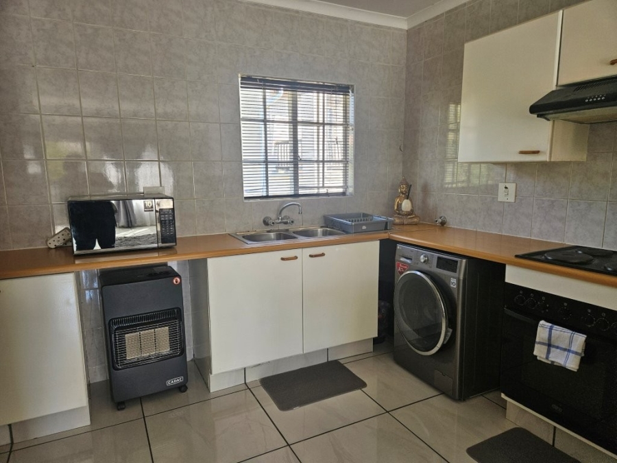 2 Bedroom Property for Sale in Eden Glen Gauteng