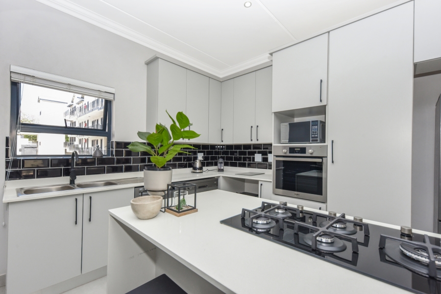 To Let 2 Bedroom Property for Rent in Bryanston Gauteng