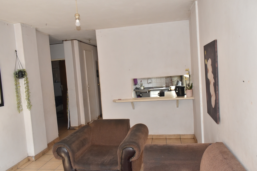 2 Bedroom Property for Sale in Pretoria Central Gauteng