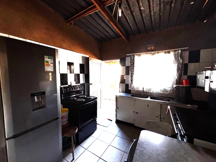 5 Bedroom Property for Sale in Tsakane Ext 17 Gauteng