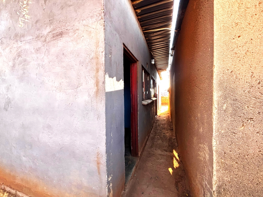 5 Bedroom Property for Sale in Tsakane Ext 17 Gauteng