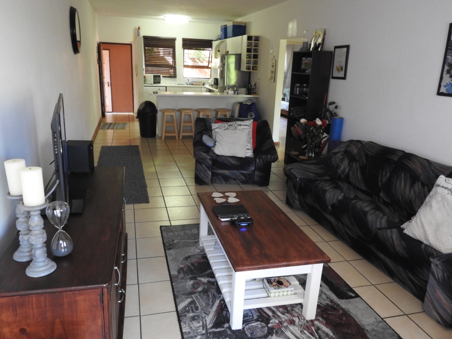 2 Bedroom Property for Sale in Sunninghill Gauteng