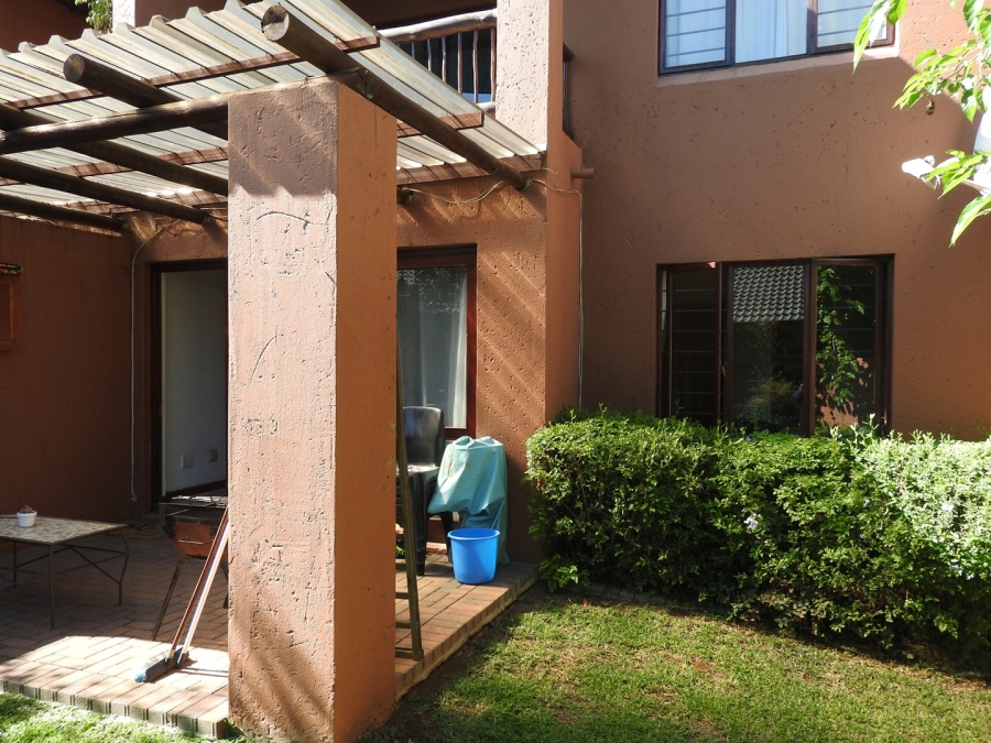 2 Bedroom Property for Sale in Sunninghill Gauteng