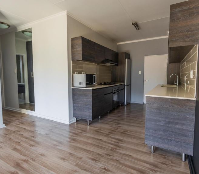1 Bedroom Property for Sale in Oakdene Gauteng