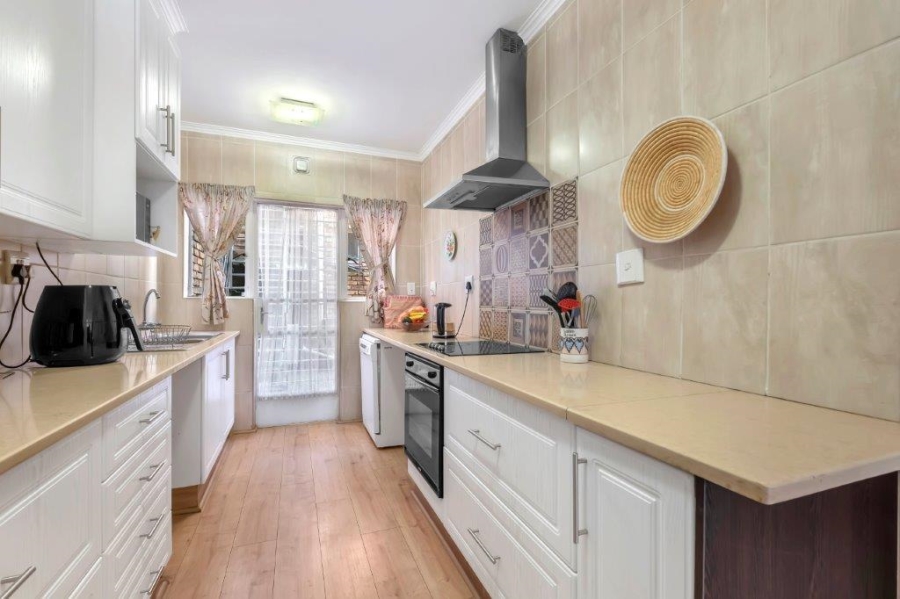 3 Bedroom Property for Sale in River Club Gauteng