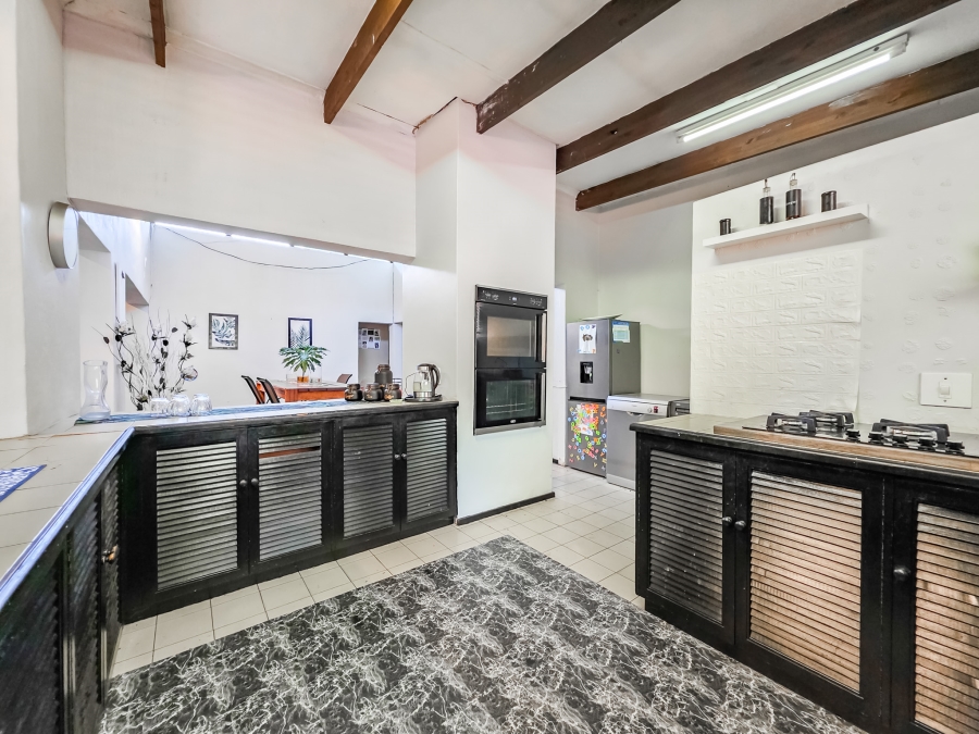 3 Bedroom Property for Sale in Faerie Glen Gauteng