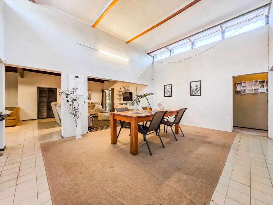 3 Bedroom Property for Sale in Faerie Glen Gauteng