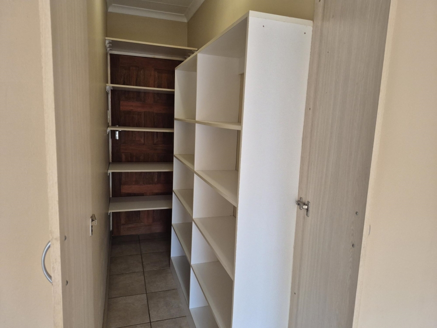 2 Bedroom Property for Sale in Montana Gauteng