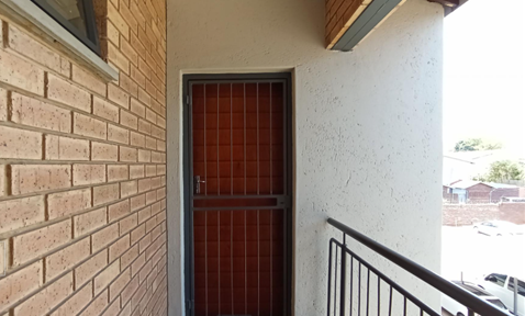 2 Bedroom Property for Sale in Sinoville Gauteng