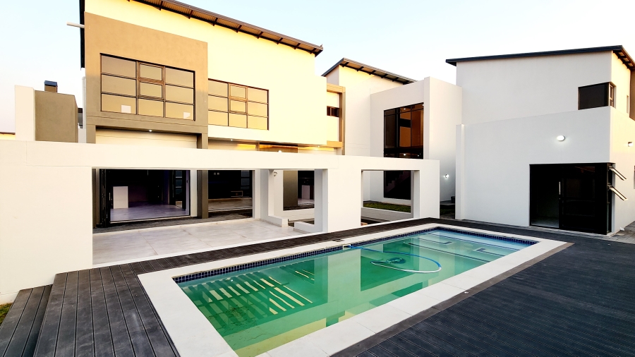 5 Bedroom Property for Sale in Six Fountains Residential Estate Gauteng