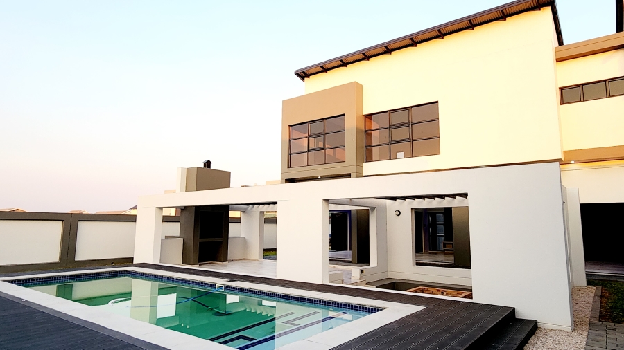 5 Bedroom Property for Sale in Six Fountains Residential Estate Gauteng