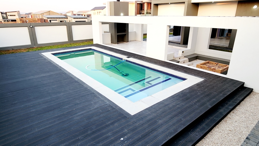5 Bedroom Property for Sale in Six Fountains Residential Estate Gauteng