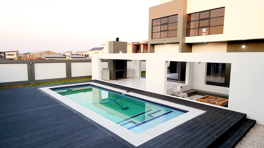 5 Bedroom Property for Sale in Six Fountains Residential Estate Gauteng