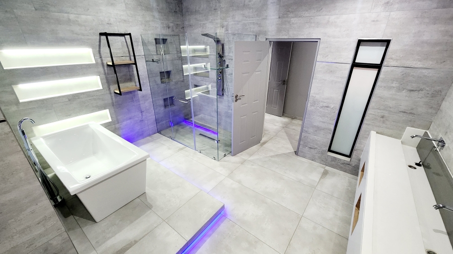 5 Bedroom Property for Sale in Six Fountains Residential Estate Gauteng