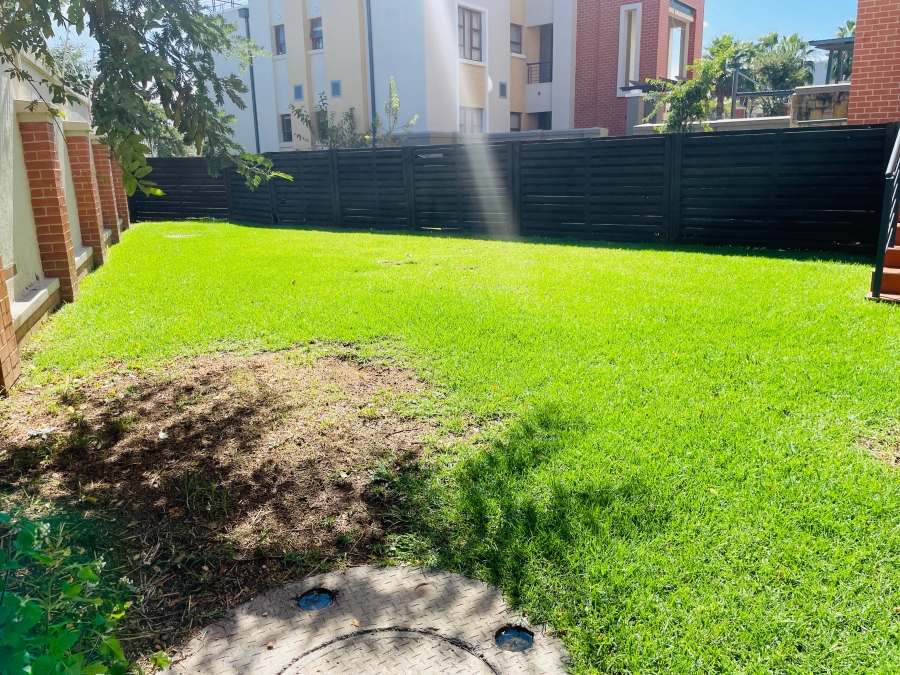 To Let 2 Bedroom Property for Rent in Douglasdale Gauteng