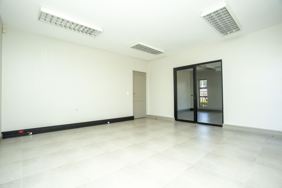 To Let commercial Property for Rent in Carlswald Gauteng