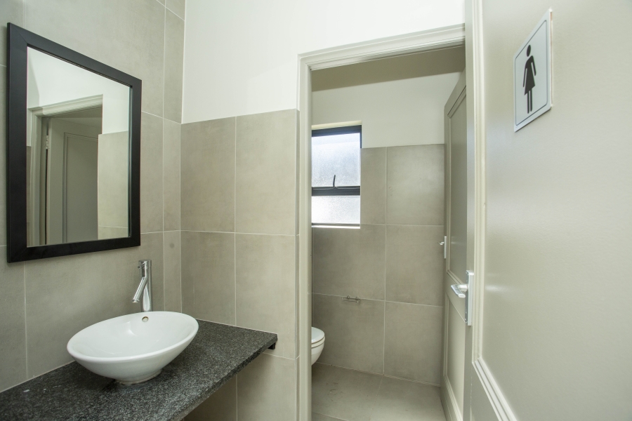 To Let commercial Property for Rent in Carlswald Gauteng