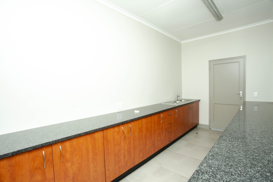 To Let commercial Property for Rent in Carlswald Gauteng