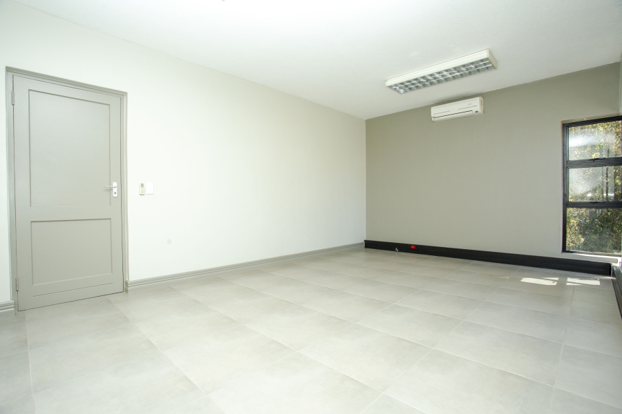 To Let commercial Property for Rent in Carlswald Gauteng