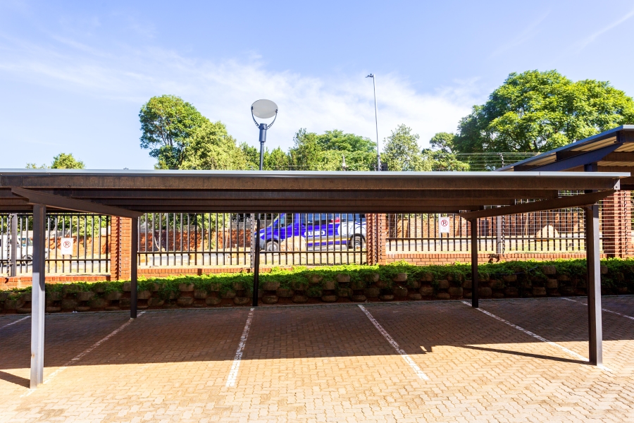 To Let commercial Property for Rent in Carlswald Gauteng